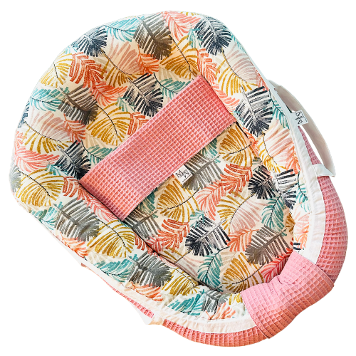 nid de poupée | plumes colorées | Jouets