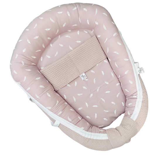 nid de poupée | plumes vieux rose | Jouets